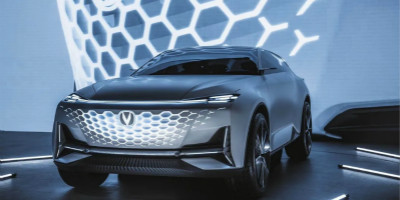 長(zhǎng)安汽車(chē)發(fā)布全新LOGO設(shè)計(jì)和品牌專屬字體
